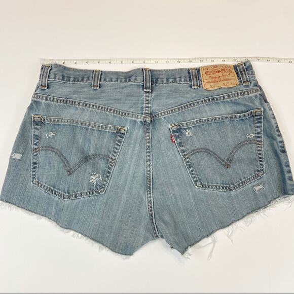 Levi’s 559 Custom Distressed Cut Off Shorts Sz XL - Picture 10 of 10